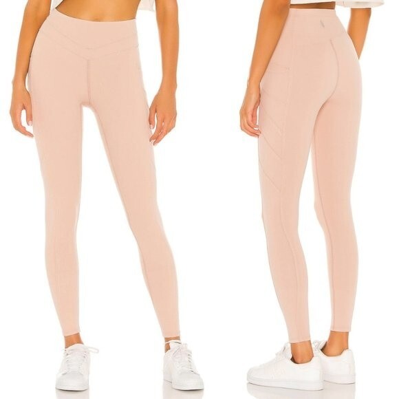NEW Free People X FP Movement On Cloud Nine Legging Pink Pearl Size Large - Picture 2 of 11